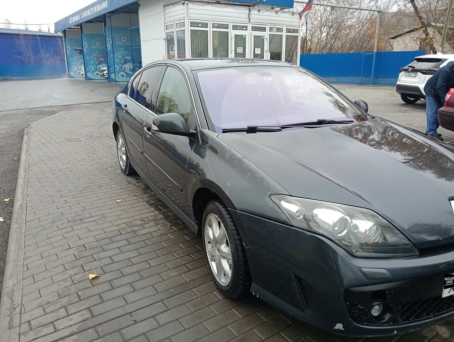 Renault Laguna, 2010г., передний привод, механика