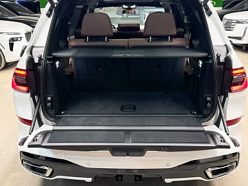 BMW X7, 2022г, полный привод, автомат
