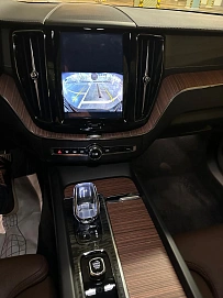 Volvo XC60, 2024г, полный привод, автомат