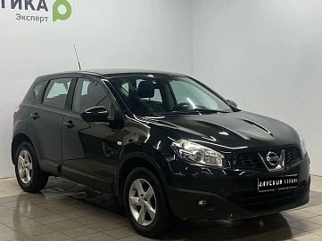 Nissan Qashqai, 2011г, передний привод, механика