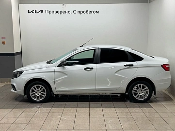 Lada (ВАЗ) Vesta, 2016г, передний привод, механика