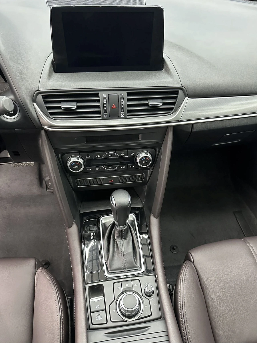 Mazda CX-4, 2023г., передний привод, автомат