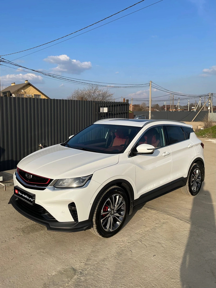 Geely Coolray, 2021г., передний привод, робот