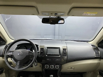 Citroen C-Crosser, 2011г, полный привод, вариатор