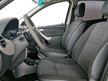 Renault Sandero, 2011г, передний привод, механика