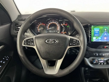 Lada (ВАЗ) Vesta, 2019г, передний привод, механика