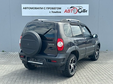 Chevrolet Niva, 2015г, полный привод, механика