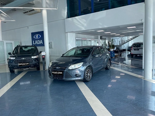 Ford Focus, 2011г., передний привод, механика