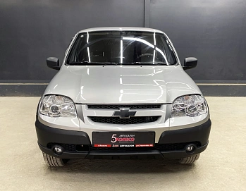 Chevrolet Niva, 2012г, полный привод, механика
