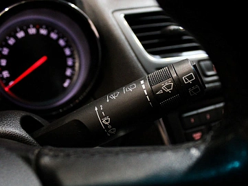 Opel Mokka, 2013г, передний привод, автомат