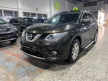 Nissan X-Trail, 2015г, передний привод, вариатор
