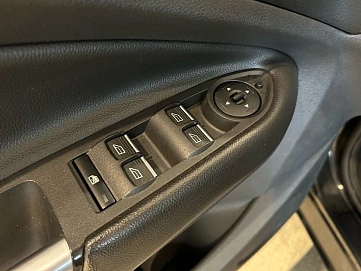 Ford Kuga, 2018г, передний привод, автомат