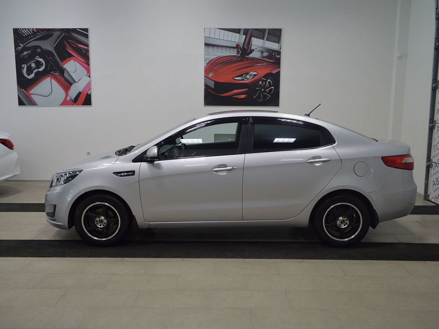 Kia Rio, 2013г., передний привод, механика