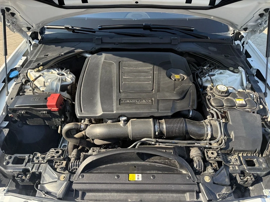 Jaguar XF, 2018г., полный привод, автомат