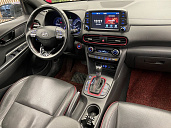 Hyundai Kona, 2018г., передний привод, робот