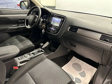 Mitsubishi Outlander, 2013г, полный привод, вариатор