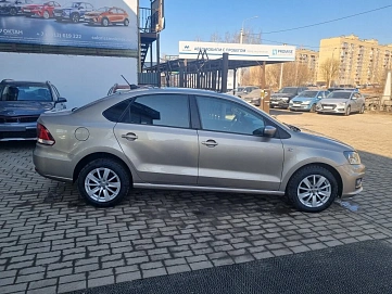 Volkswagen Polo, 2017г., передний привод, механика