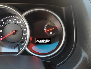 Nissan Tiida, 2011г, передний привод, механика