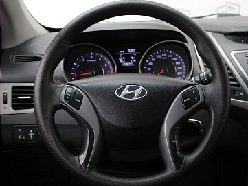 Hyundai Elantra, 2014г, передний привод, механика
