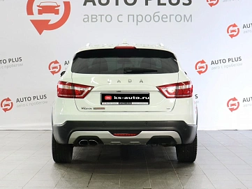 Lada (ВАЗ) Vesta, 2018г, передний привод, механика