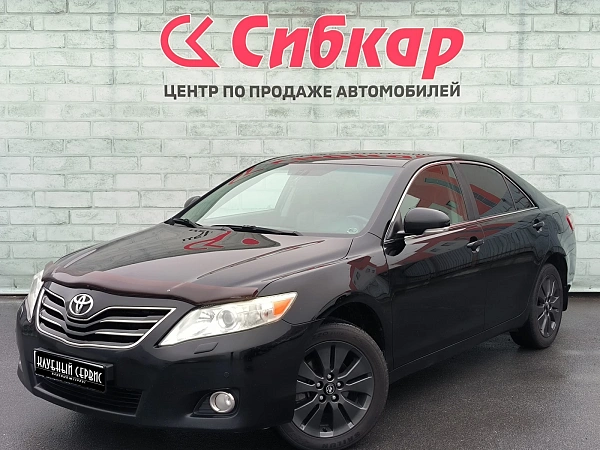 Toyota Camry, 2011г., передний привод, автомат