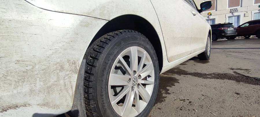 Volkswagen Polo, 2020г., передний привод, механика