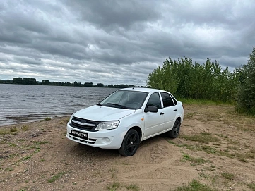Lada (ВАЗ) Granta, 2014г, передний привод, механика