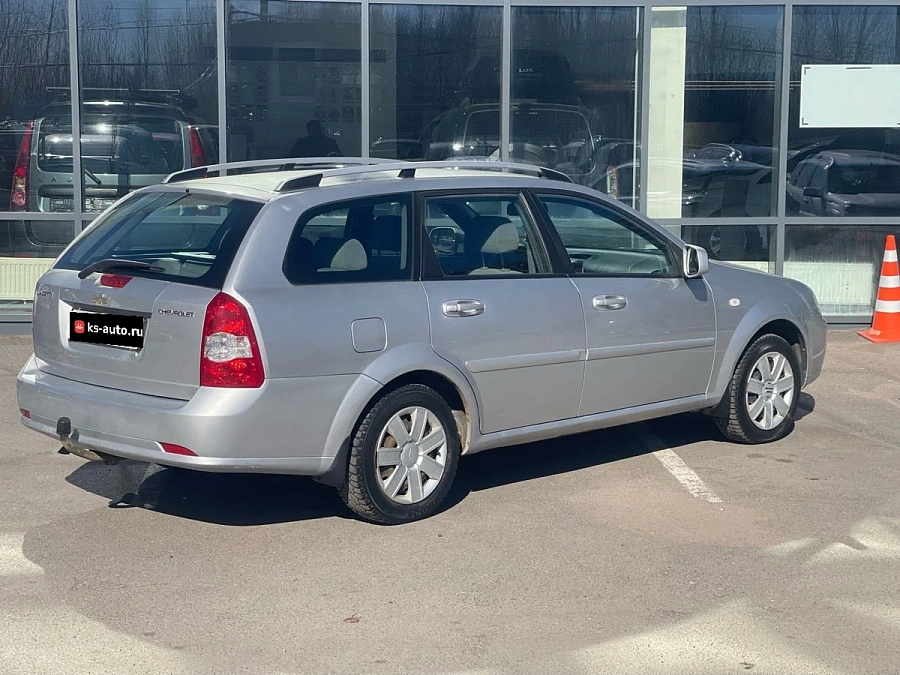 Chevrolet Lacetti, 2012г., передний привод, механика