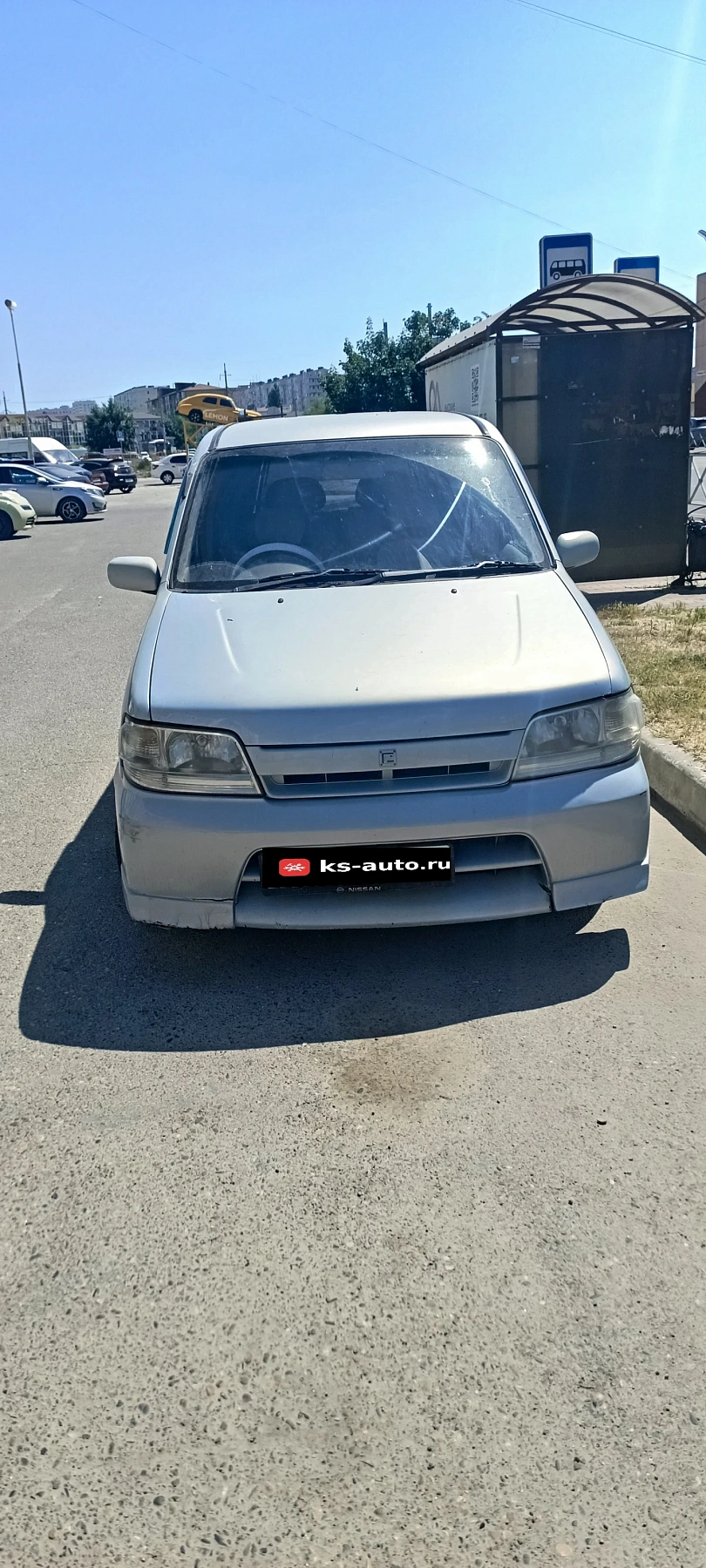 Nissan Cube, 2001г., передний привод, автомат