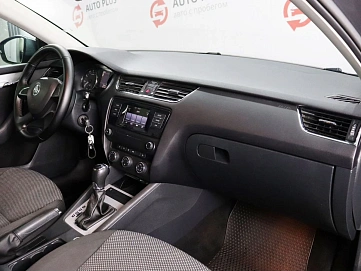 Skoda Octavia, 2014г, передний привод, робот
