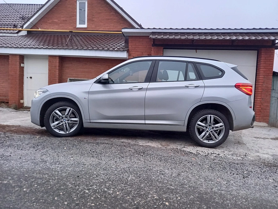 BMW X1, 2018г., полный привод, автомат