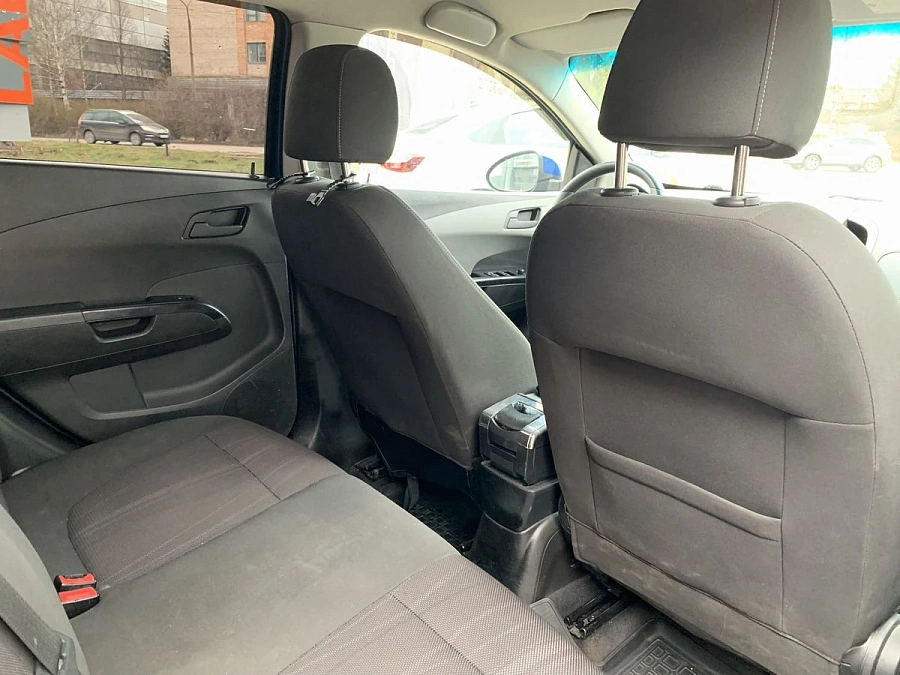 Chevrolet Aveo, 2012г., передний привод, автомат