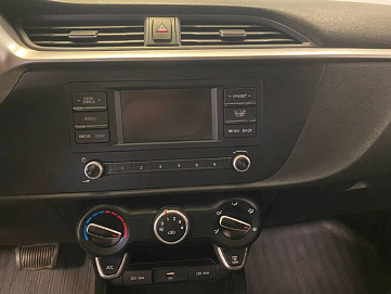 Kia , 2021г., передний привод, автомат