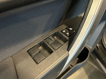 Toyota Corolla, 2014г, передний привод, механика