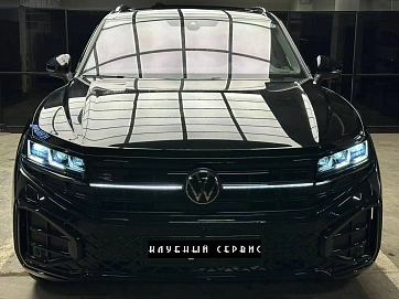 Volkswagen Touareg, 2025г, полный привод, автомат