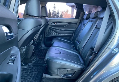 Hyundai Santa Fe, 2019г, передний привод, автомат