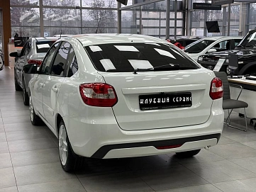 Lada (ВАЗ) Granta, 2019г, передний привод, автомат