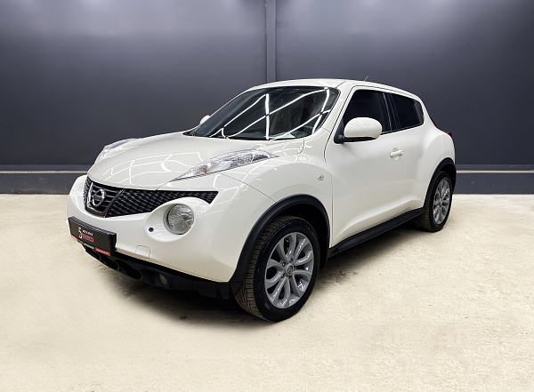 Nissan Juke, 2013г., полный привод, вариатор