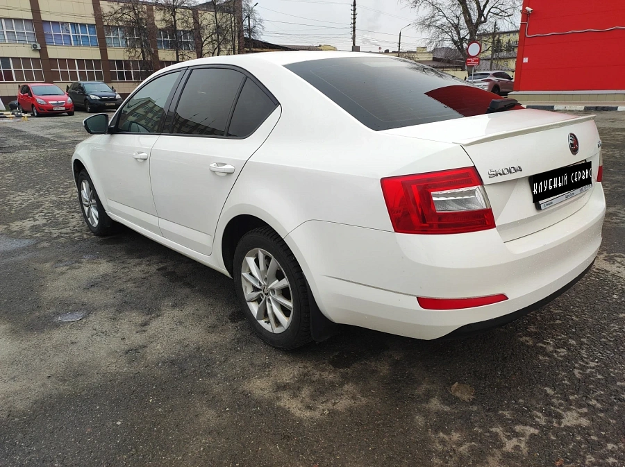 Skoda Octavia, 2014г., передний привод, автомат