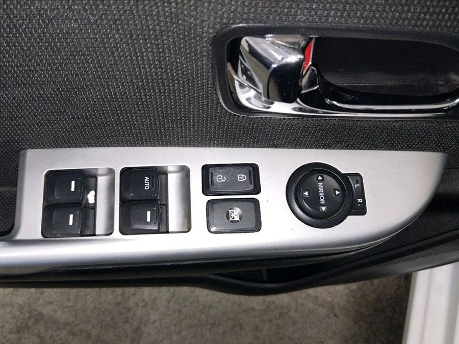 Kia Rio, 2014г., передний привод, механика