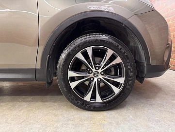 Toyota RAV4, 2014г, полный привод, автомат
