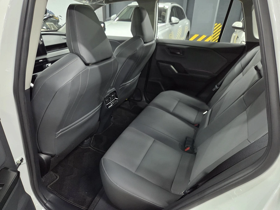 Toyota RAV4, 2026г., полный привод, вариатор