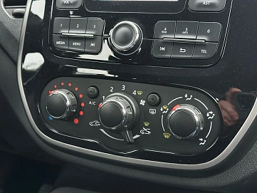 Renault Kaptur, 2018г, передний привод, вариатор