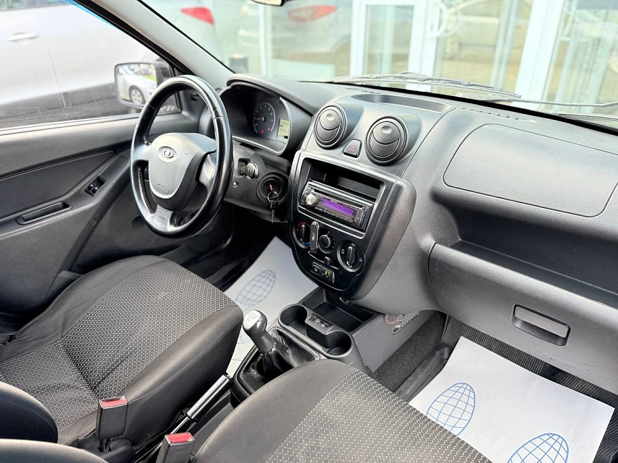 Lada (ВАЗ) Granta, 2014г., передний привод, механика