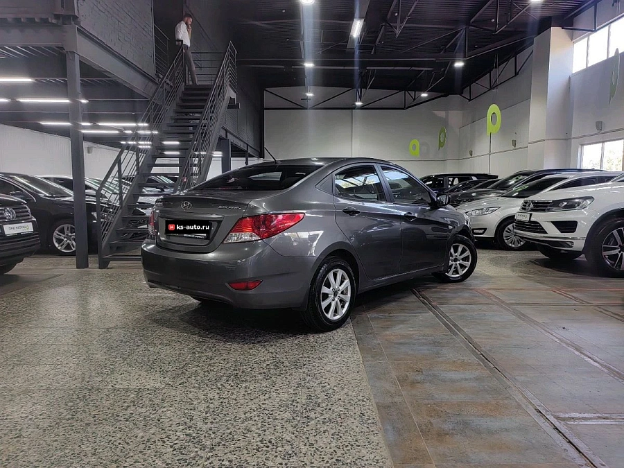 Hyundai Solaris, 2011г., передний привод, механика