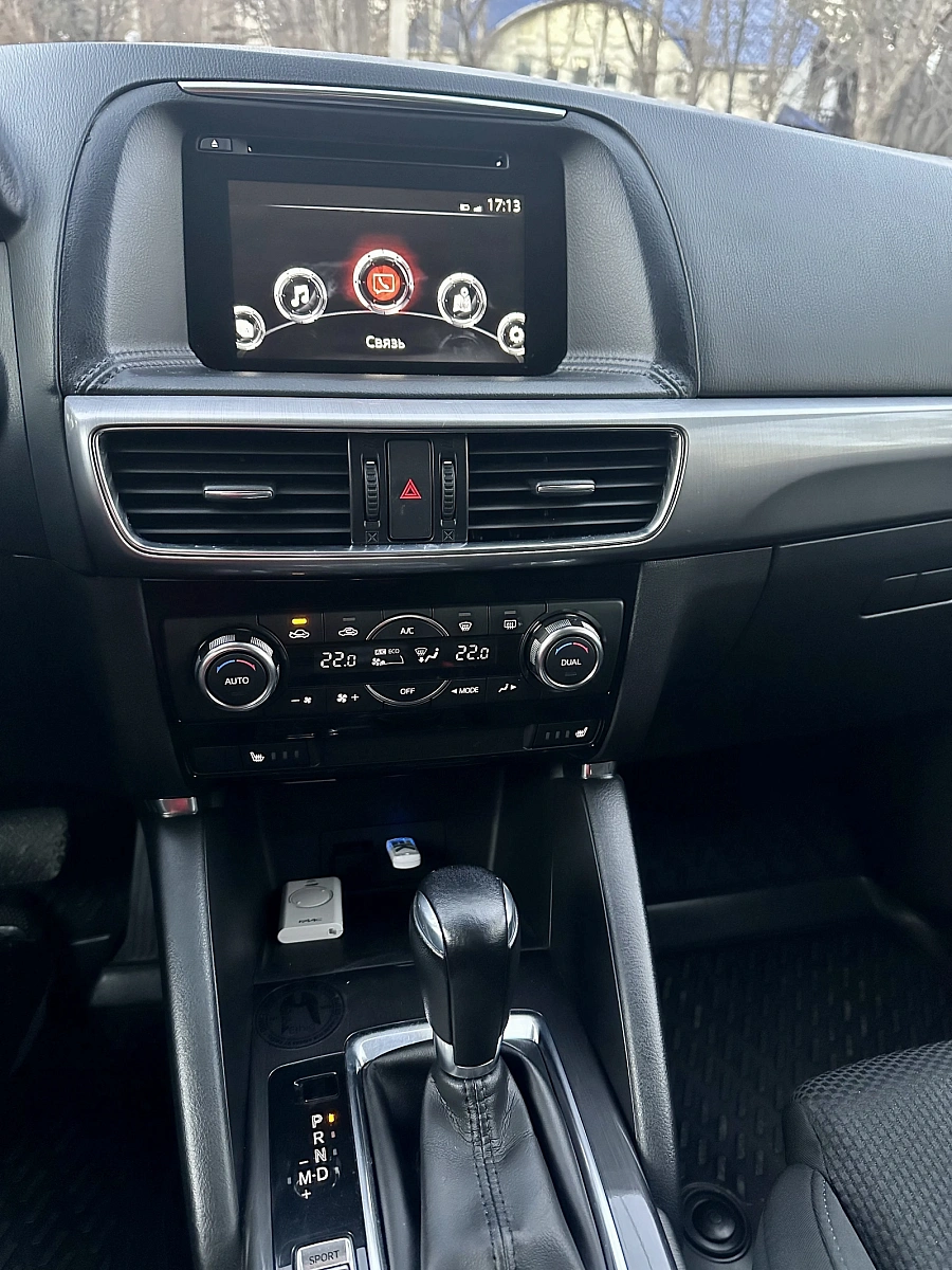 Mazda CX-5, 2015г., передний привод, автомат