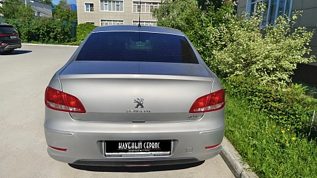 Peugeot 408, 2014г, передний привод, автомат
