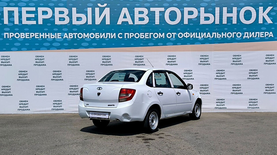 Lada (ВАЗ) Granta, 2013г., передний привод, механика