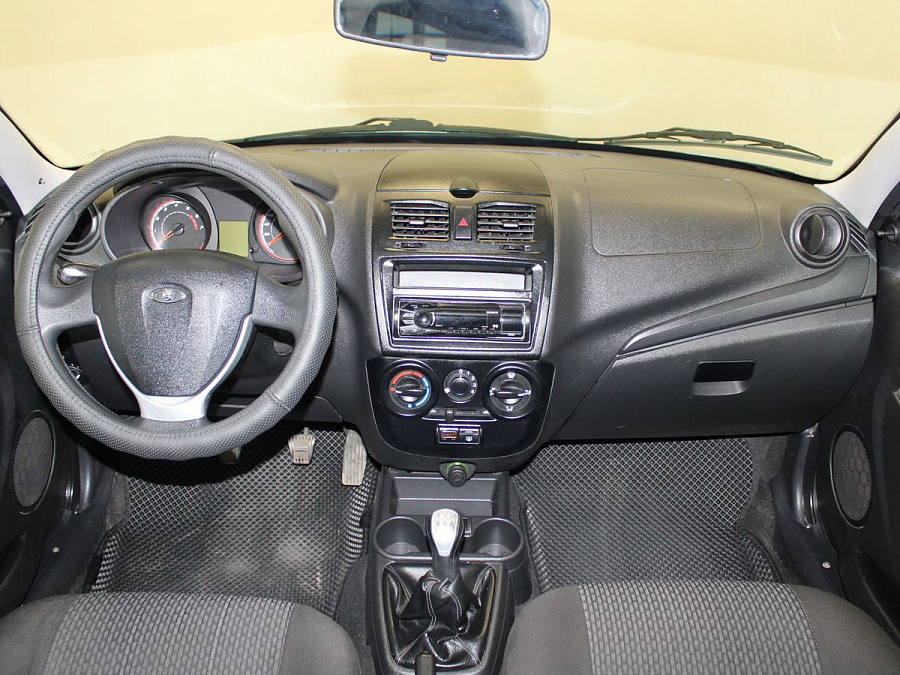 Lada (ВАЗ) , 2013г., передний привод, механика