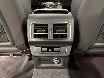Audi Q5, 2025г, полный привод, робот